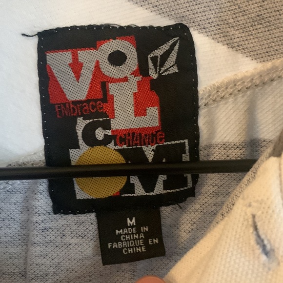 Volcom blue and white striped polo size medium - Picture 3 of 8